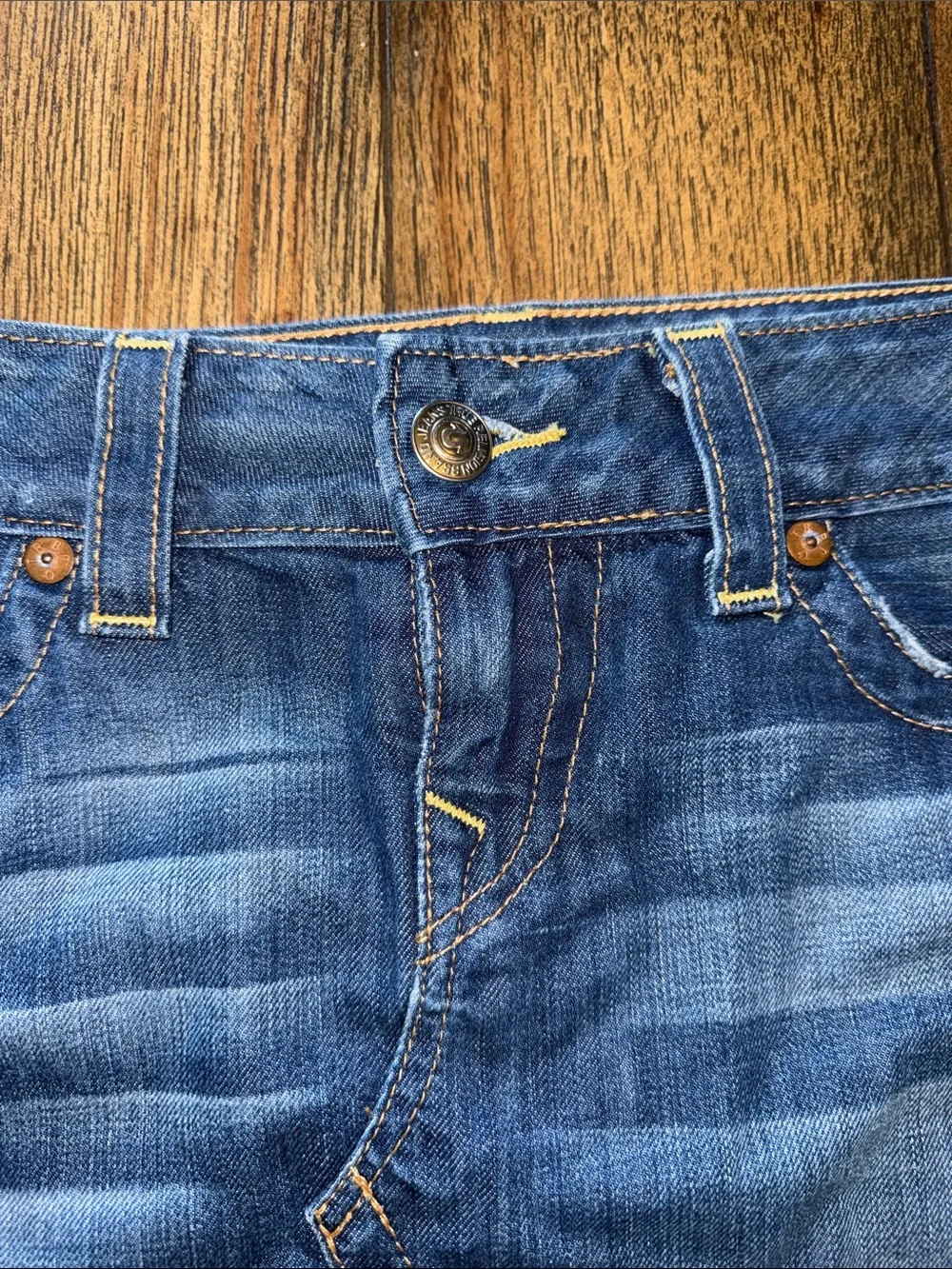 True Religion Sadie Women's Denim Mini Skirt in Medium Blue 2005